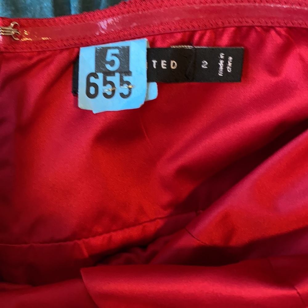 The Limited red strapless dress‎ - Picture 4 of 9